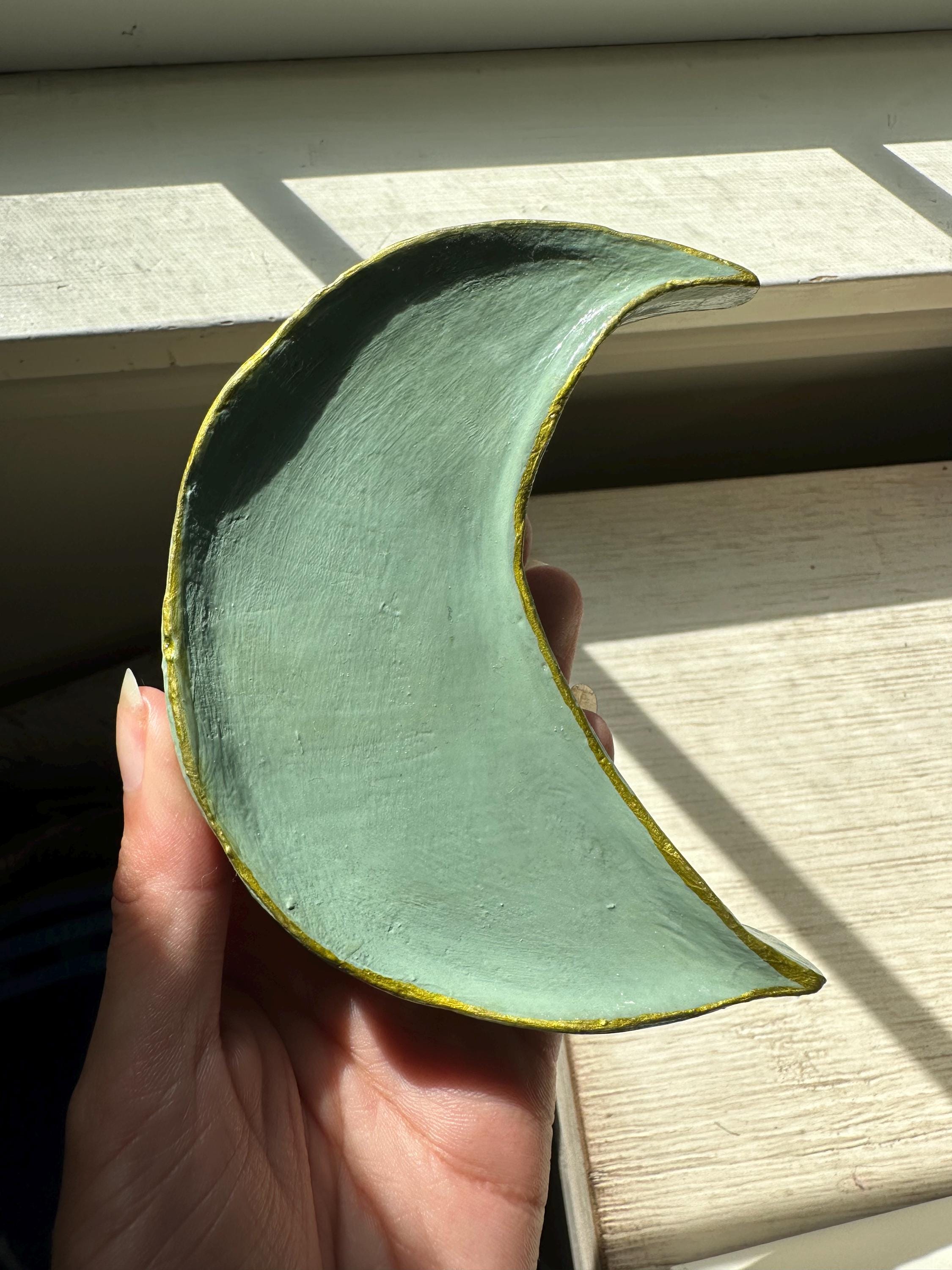 Cresecent Moon Trinket